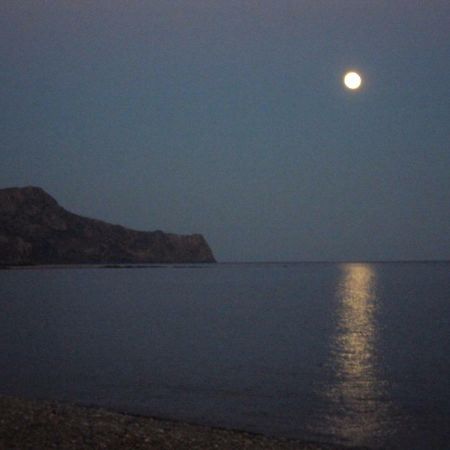 Αmmos Rooms Palaiochora Dış mekan fotoğraf