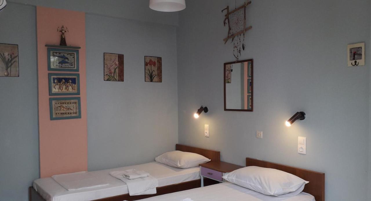 Αmmos Rooms Palaiochora Dış mekan fotoğraf